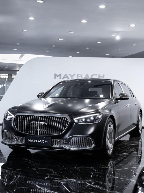 佛山107岚图汽车的售后服务让用户无忧出行，迈巴赫未来的豪华车趋势